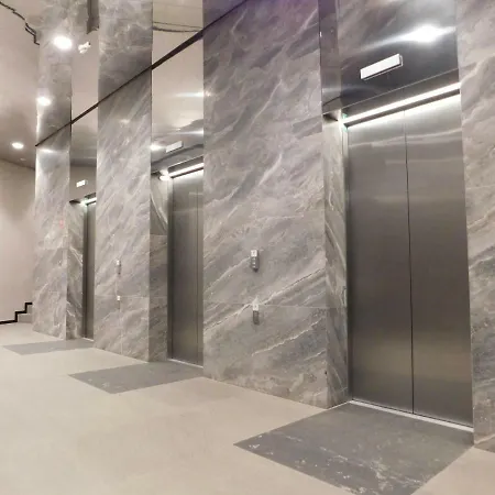 Daire Panorama - Spacious Near Eurovea *