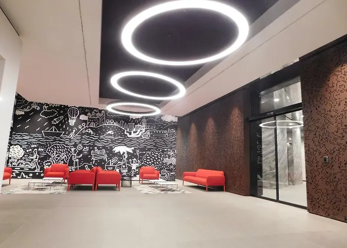 Panorama - Spacious Near Eurovea アパート